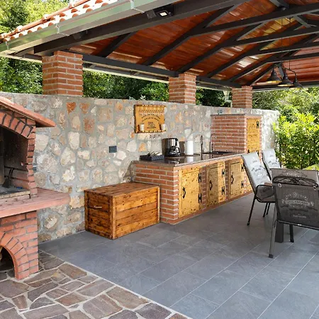 Kuca Za Odmor Iva Holiday home Grizane-Belgrad