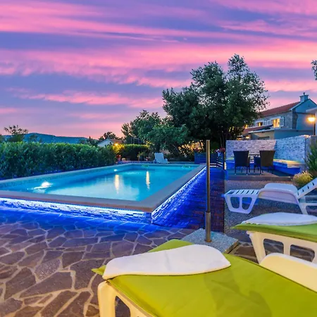 Holiday home Kuca Za Odmor Iva Grizane-Belgrad