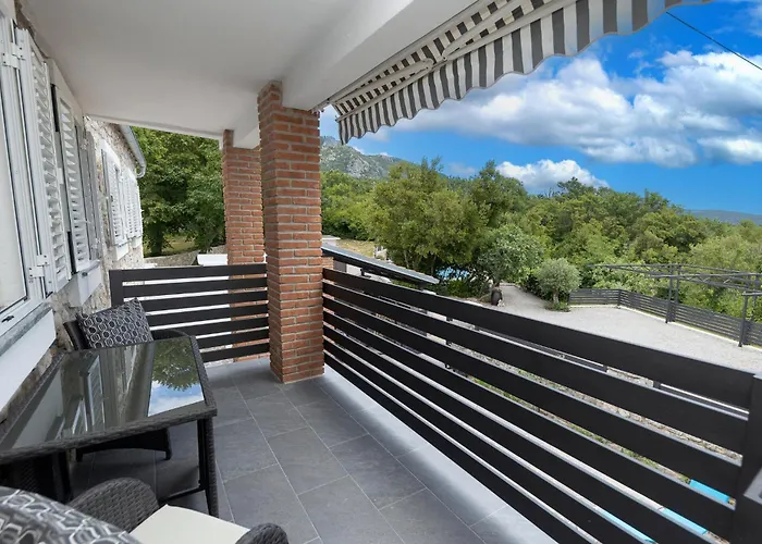 別荘 Kuca Za Odmor Iva *