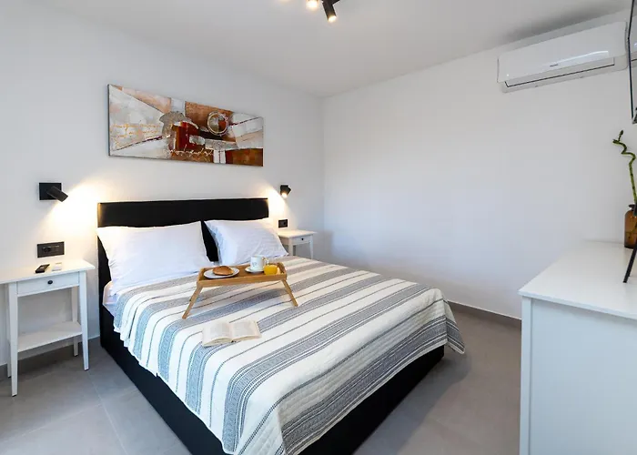 Kuca Za Odmor Iva 別荘 Grižane