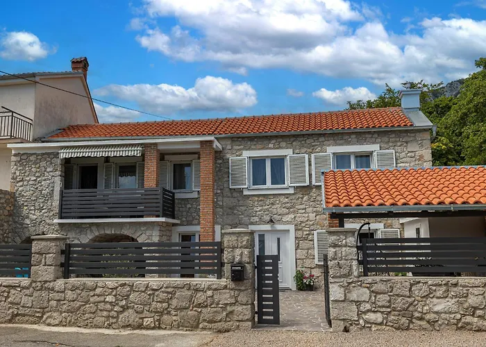 別荘 Kuca Za Odmor Iva *